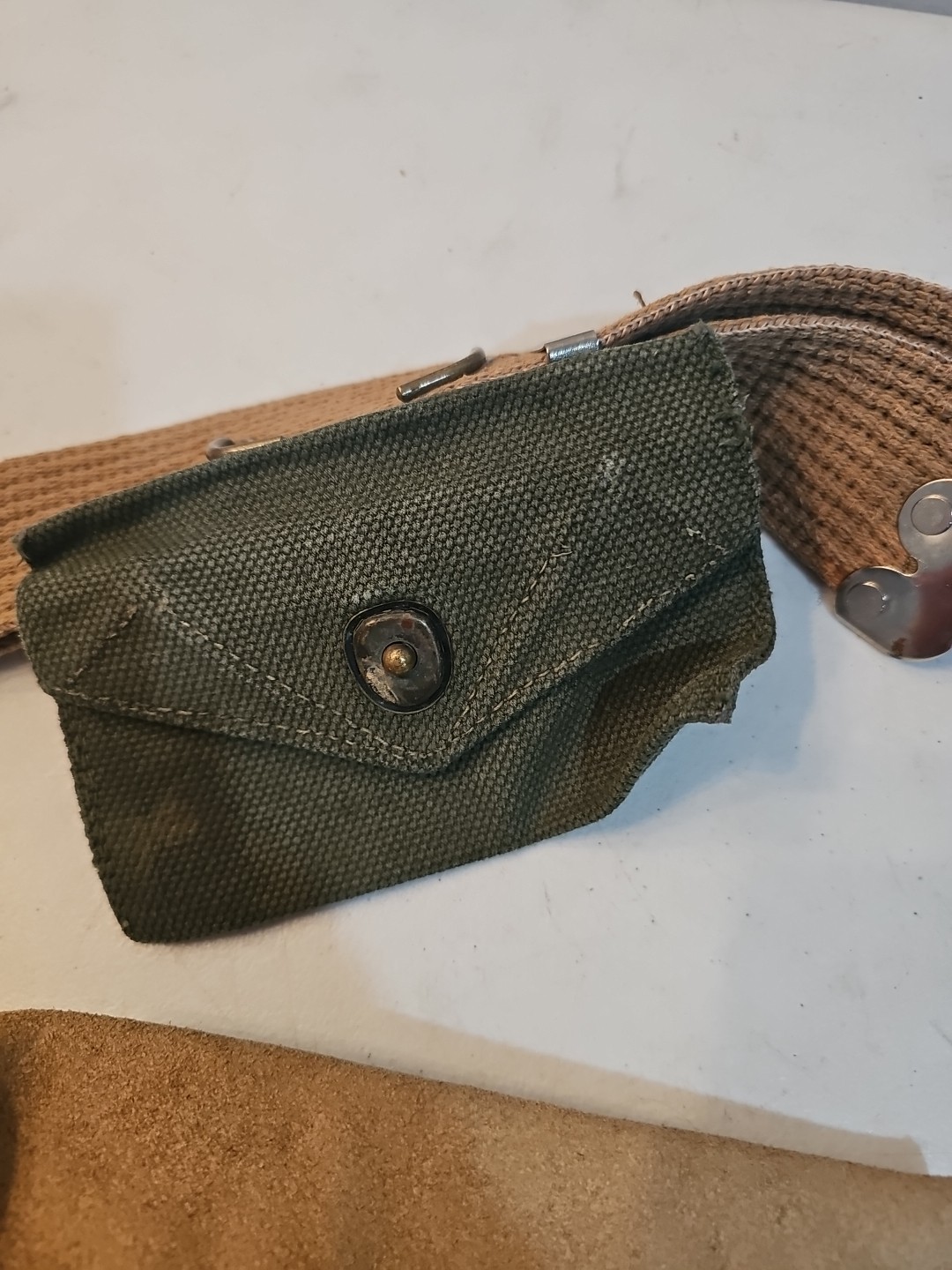Rooster Tough Nail And Tool Bag Belt Tooled Suede Leather Hide R-823