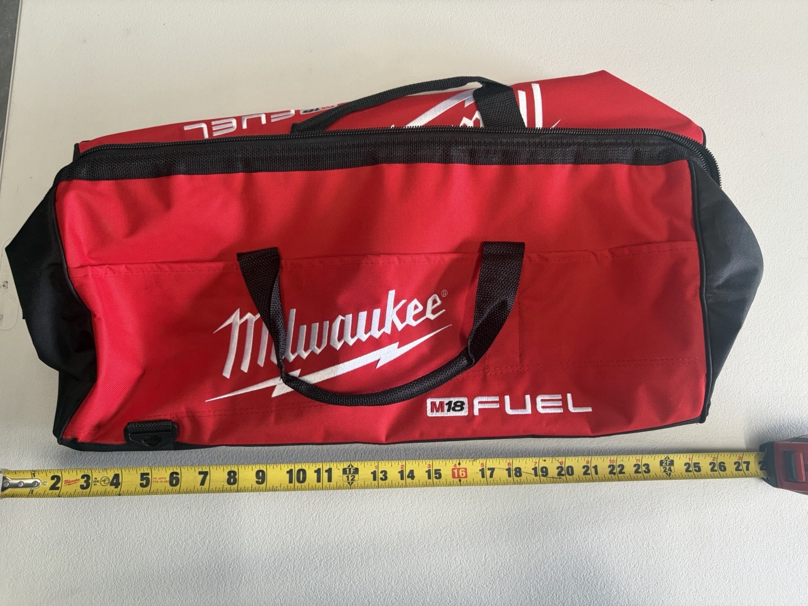 Milwaukee M18 XL Fuel Heavy Duty Soft Side Contractor Bag