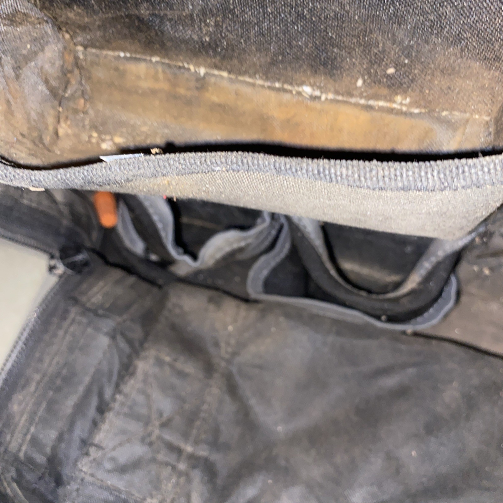 VETO PRO PAC LT ,looks Rough Missing Straps AS IS For Parts,READ