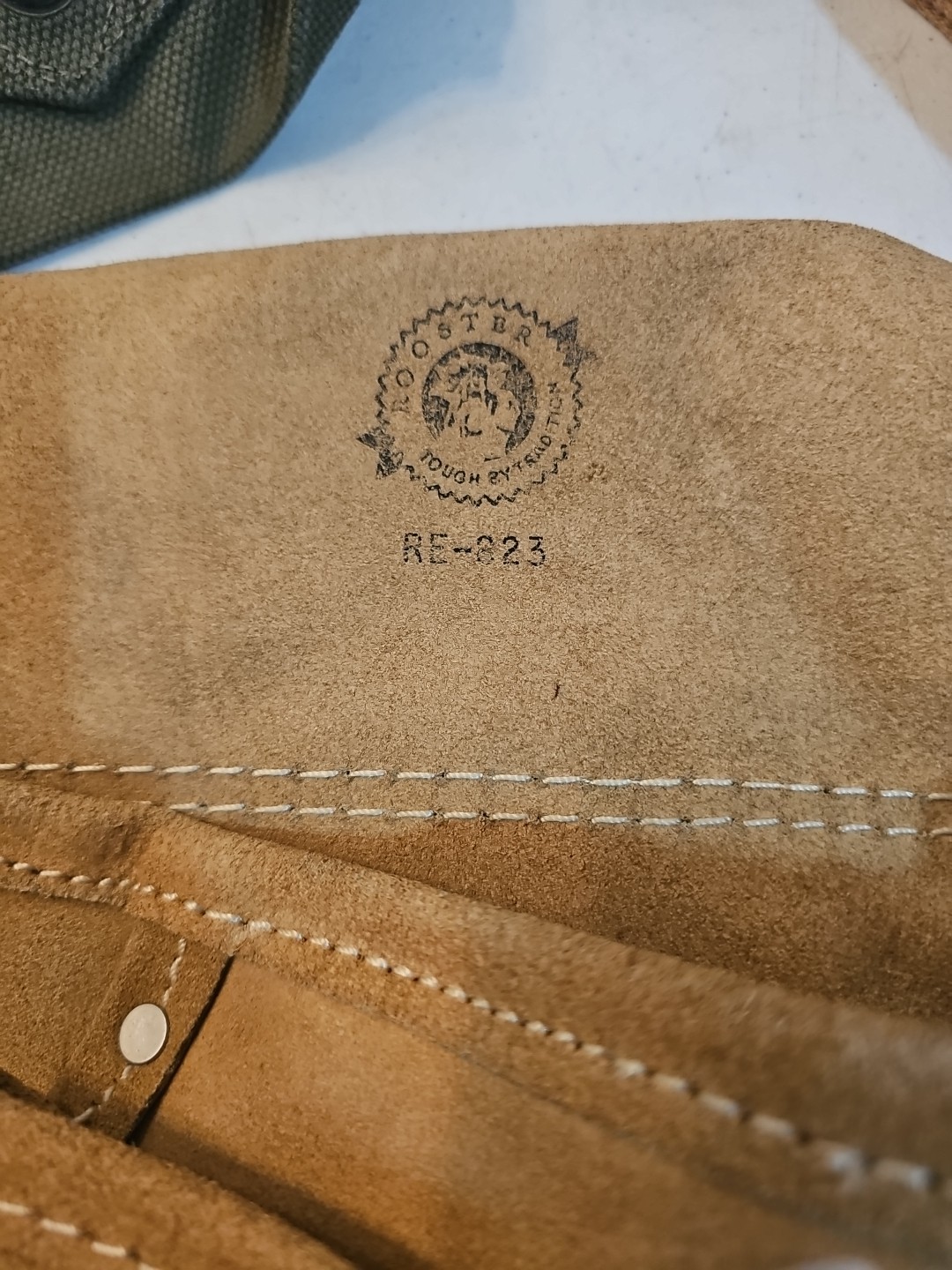 Rooster Tough Nail And Tool Bag Belt Tooled Suede Leather Hide R-823