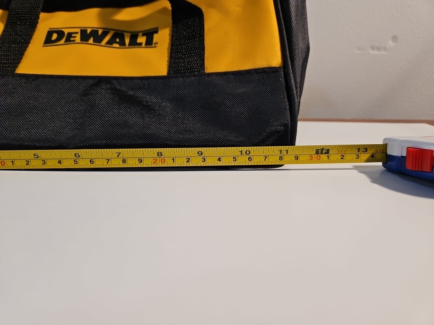 Dewalt Contractors Heavy Duty Canvas Medium Soft Tool Bag 11x 8.5x7in New Condit