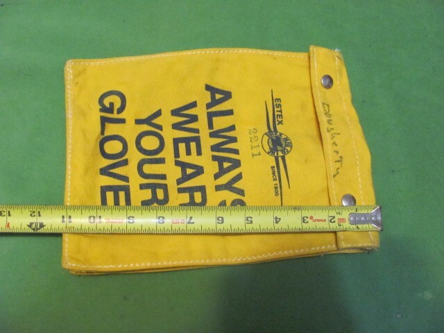 Vintage yellow Estex Canvas Glove 2211 – Sleeve / Glove Bag