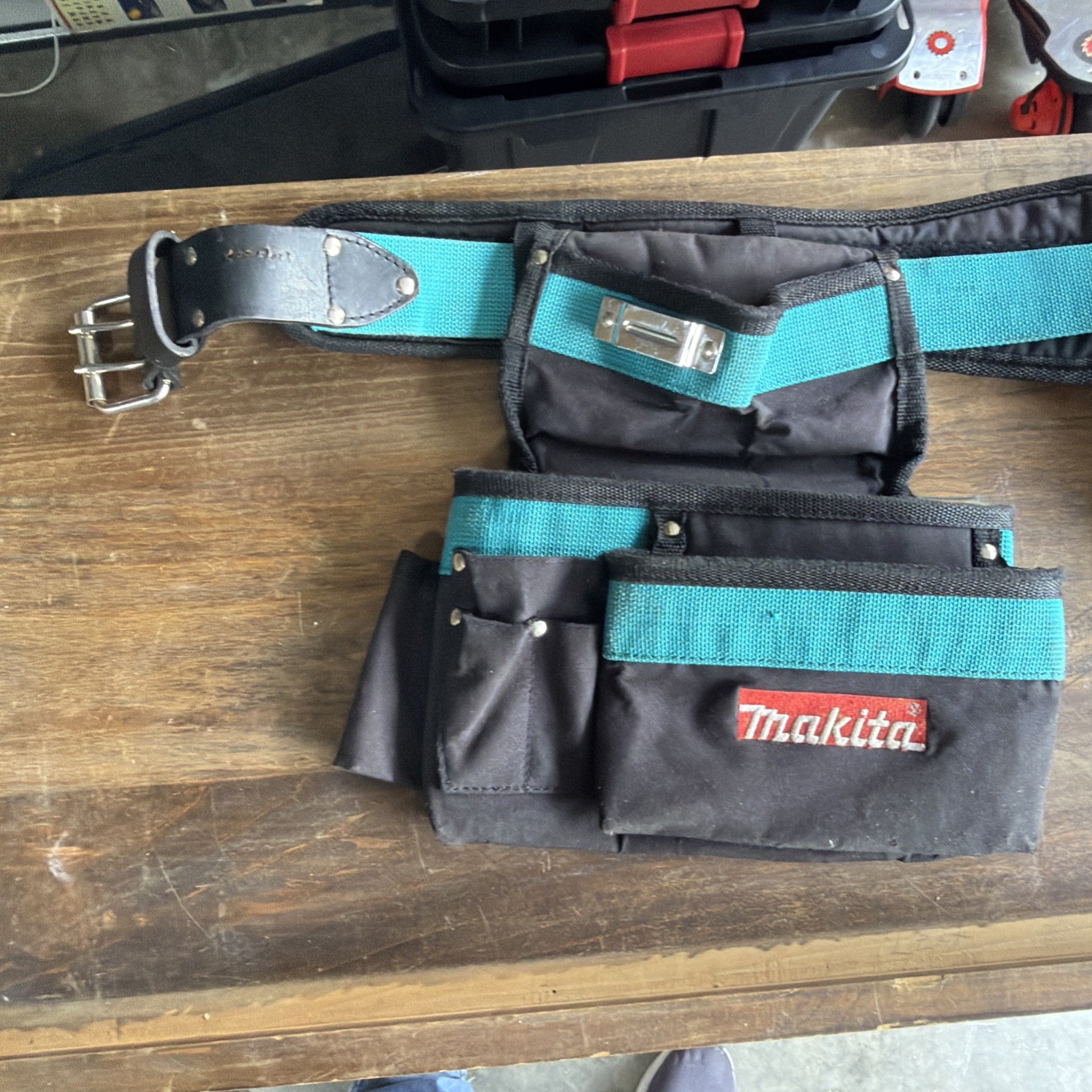 Makita Tool Belt With Back Support Strap 5 Pouch Hammer Loop Drill Clip 845012-A