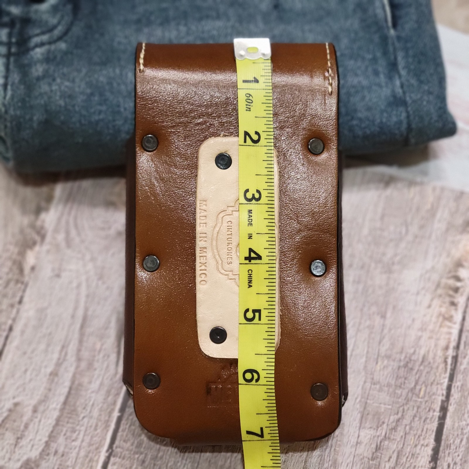 Praying Cowboy Western Leather Phone Holstor LARGE 7×4″ Snap Closure.
