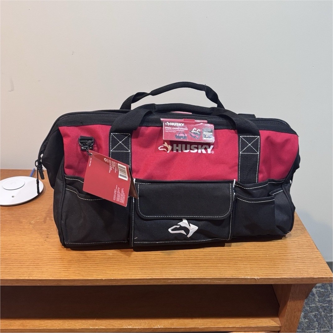 Husky 22 in Spring-Loaded Tool Bag 28 Pockets Red/Black 600D Polyester Strap