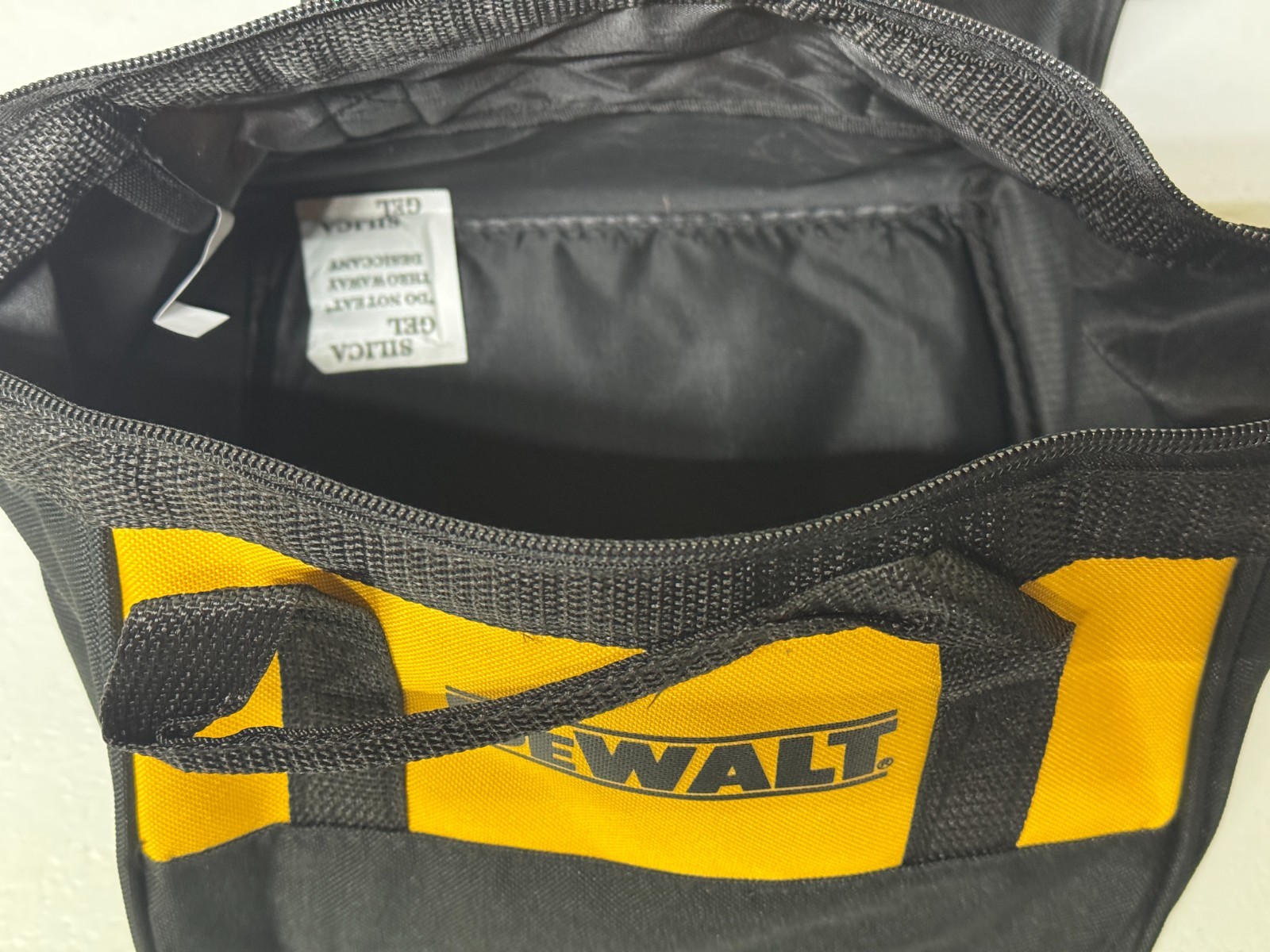 DeWalt 9″ X 9″ X 8″ Small Canvas Tool Bag.