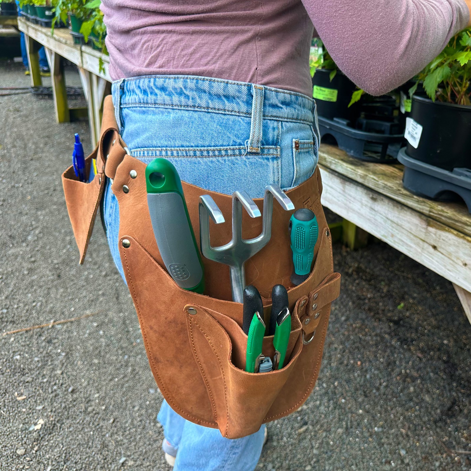 TRUTUCH Leather Garden Tool Belt for Men Women | Gardening Tool Pouch | Gardener