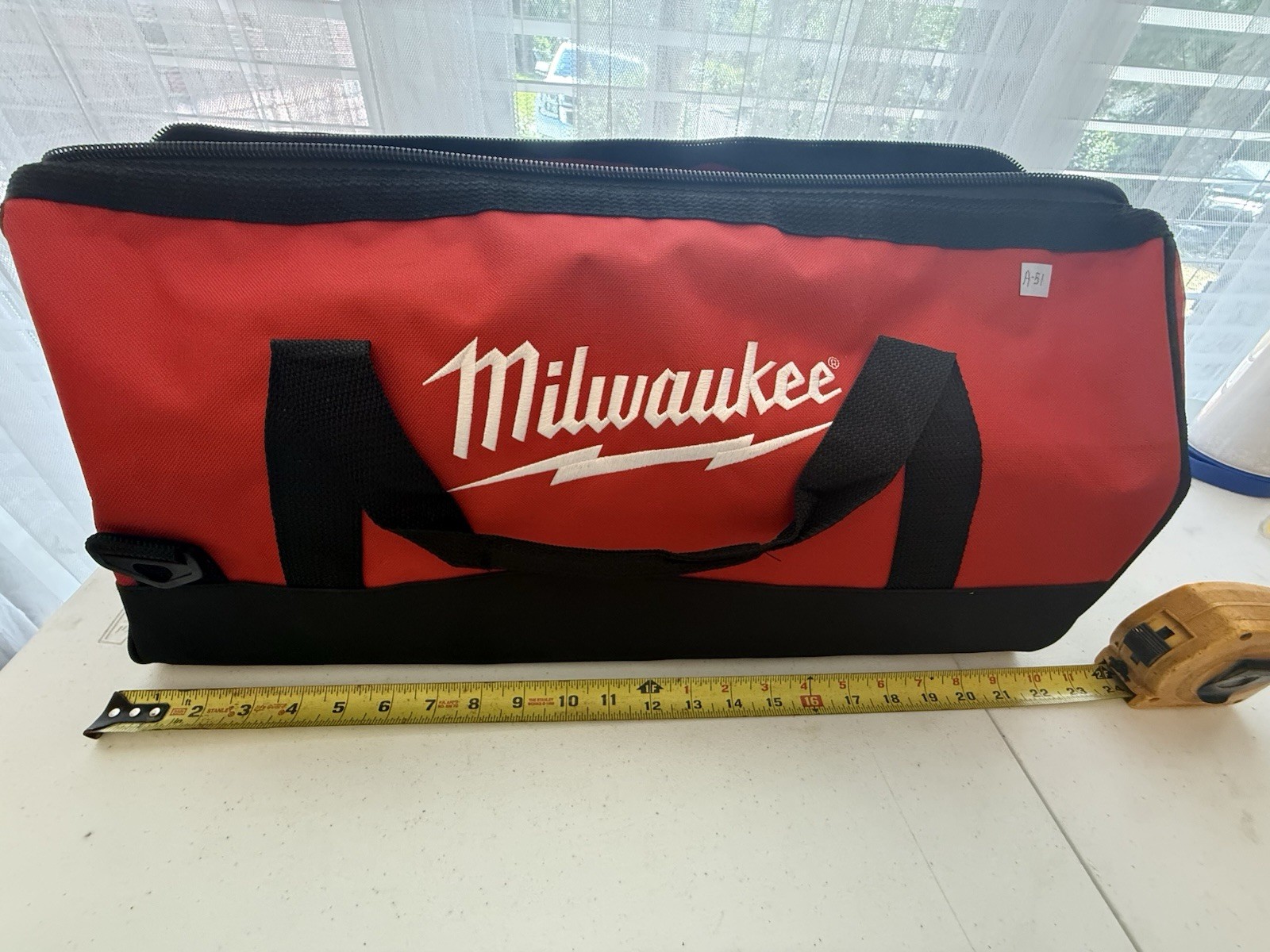 Milwaukee 902033036 22 inch Tool Bag – Red