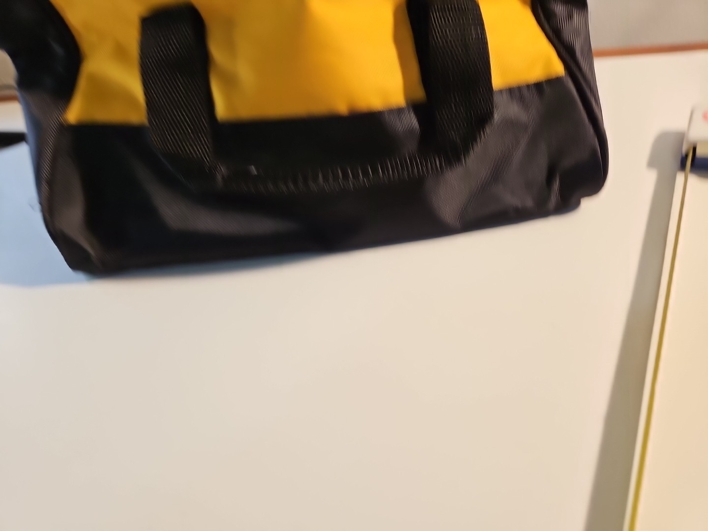 Dewalt Contractors Heavy Duty Canvas Medium Soft Tool Bag 11x 8.5x7in New Condit