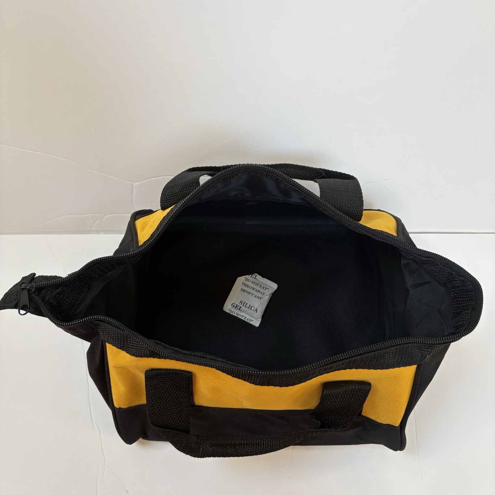 4 DeWalt Tool Bags Small 11″x9″x7″ Canvas Carrying Bag w/ Zipper Lot Of Four