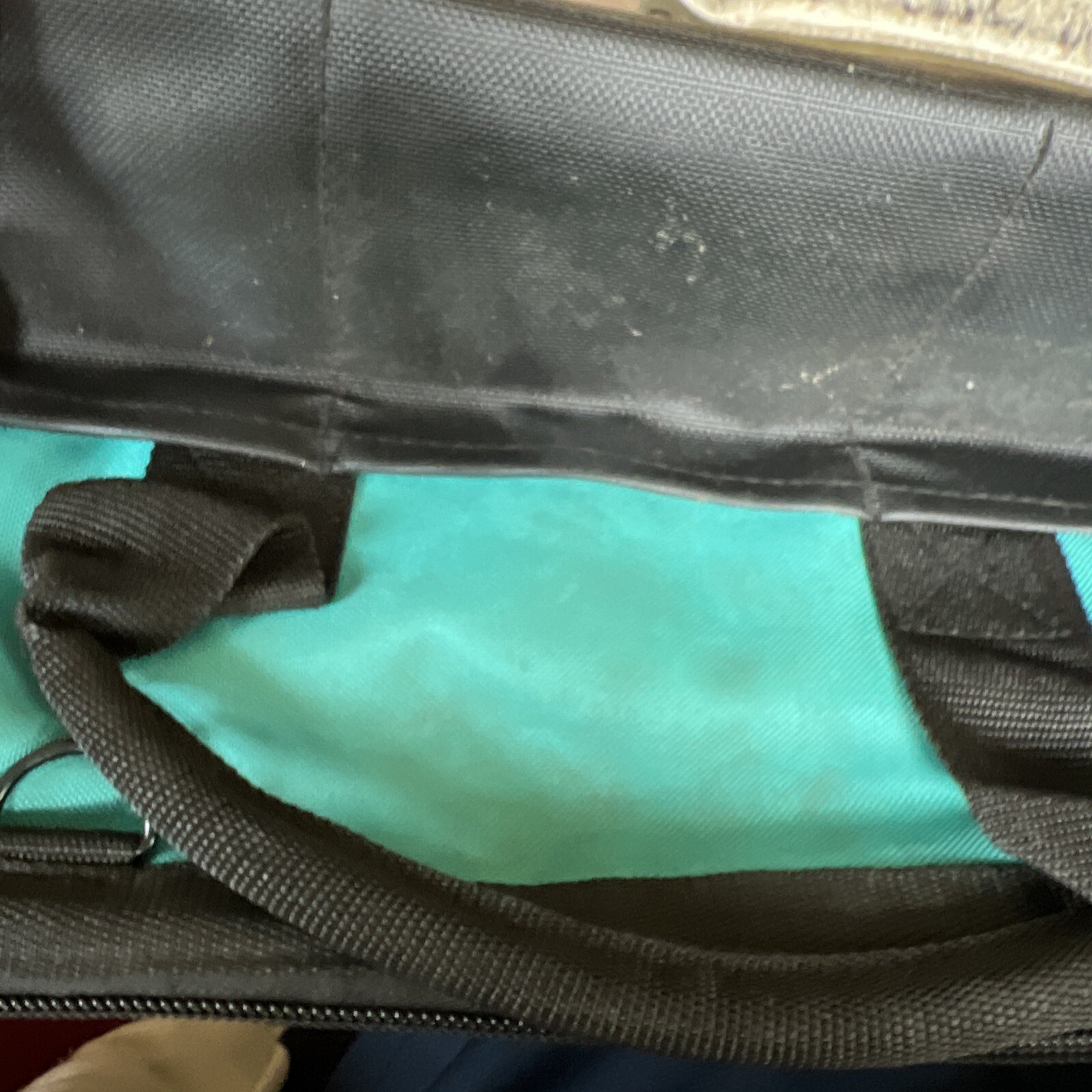 Makita 14″x 9″ x 11″ Tool Bag/Case 8 Pockets Fr 18V Drill, Saw 18 Volt Strap