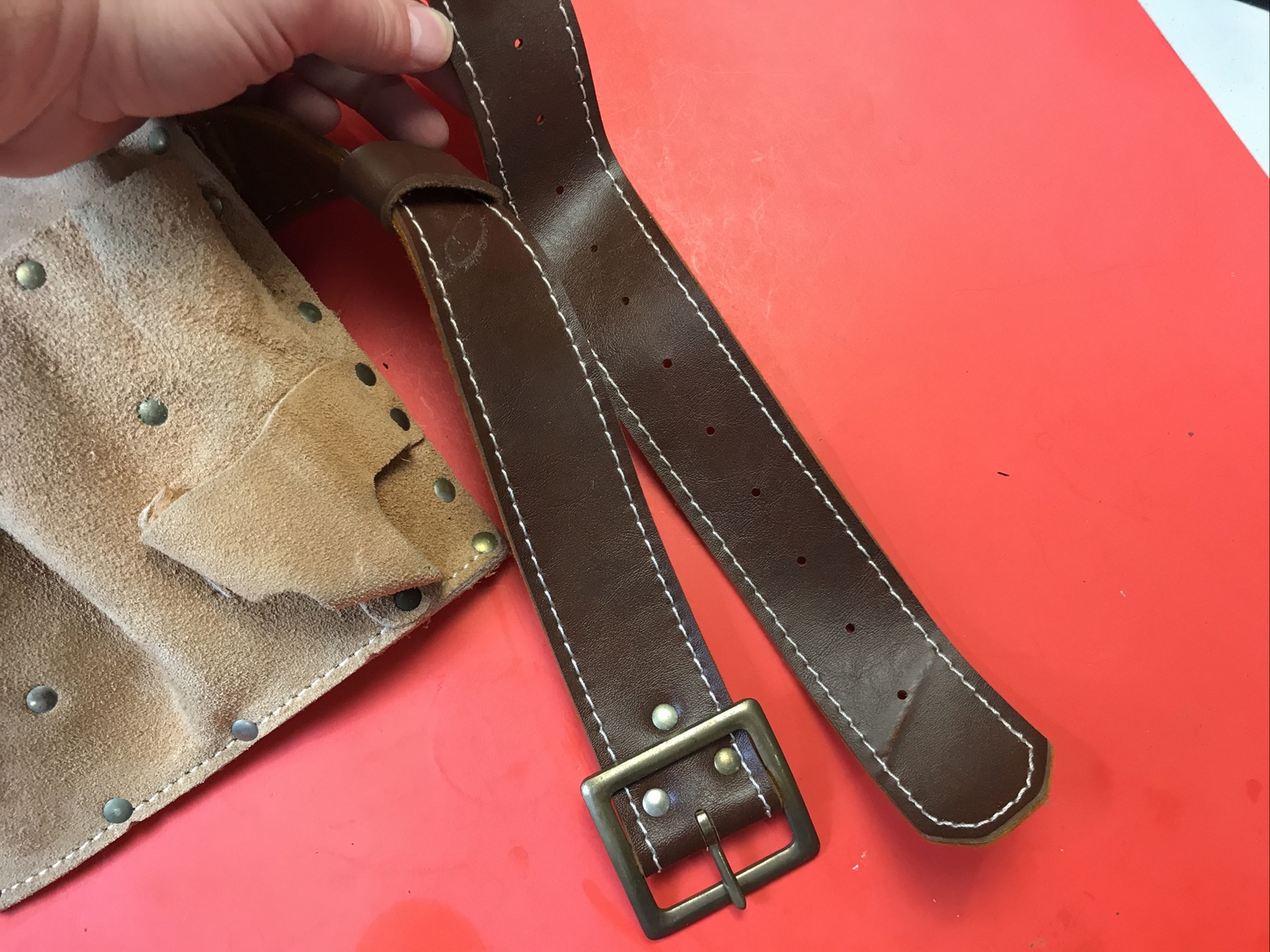 RARE! VTG NEW IN BOX, NEVER WORN! Kangaroo Tool Pouch, Genuine Leather Pro-Style
