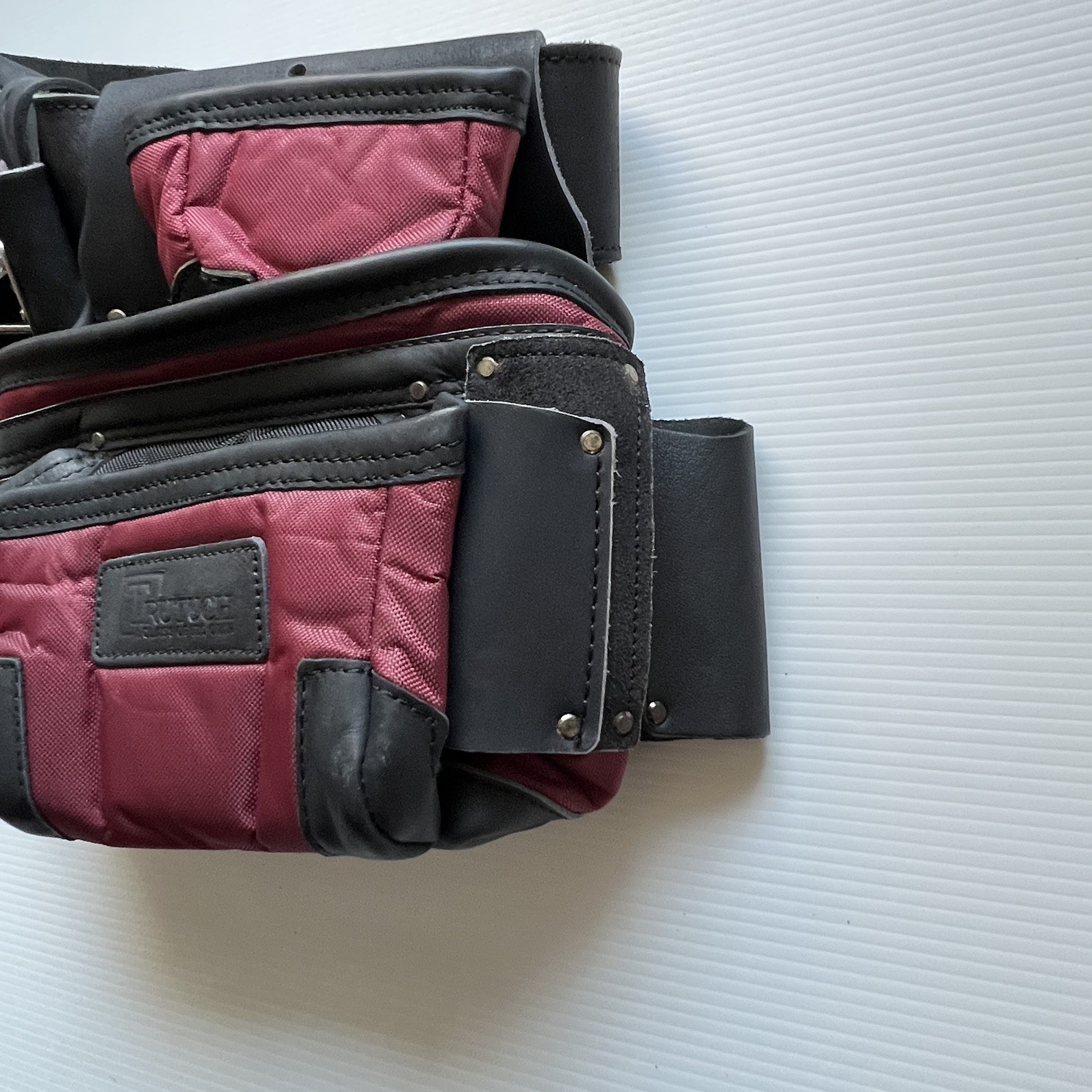 NEW Trutech Heavy Duty Leather & Nylon Tool Belt, Maroon & Black , TT-1650-R