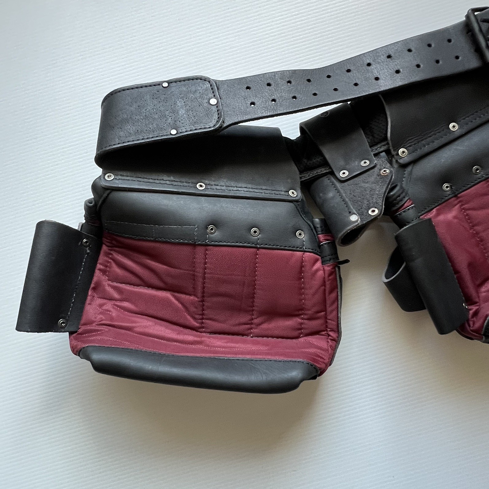 NEW Trutech Heavy Duty Leather & Nylon Tool Belt, Maroon & Black , TT-1650-R