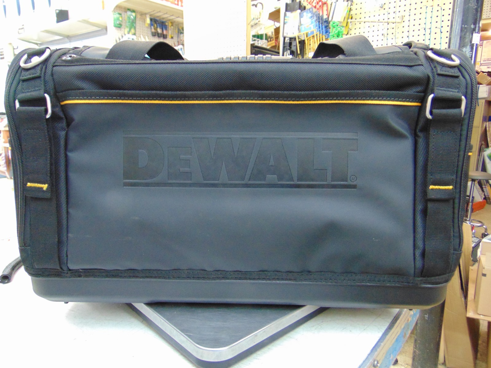 DeWALT TOUGHSYSTEM 2.0 Durable 1680D Jobsite Tool Bag w/50 Pockets (DWST08350)