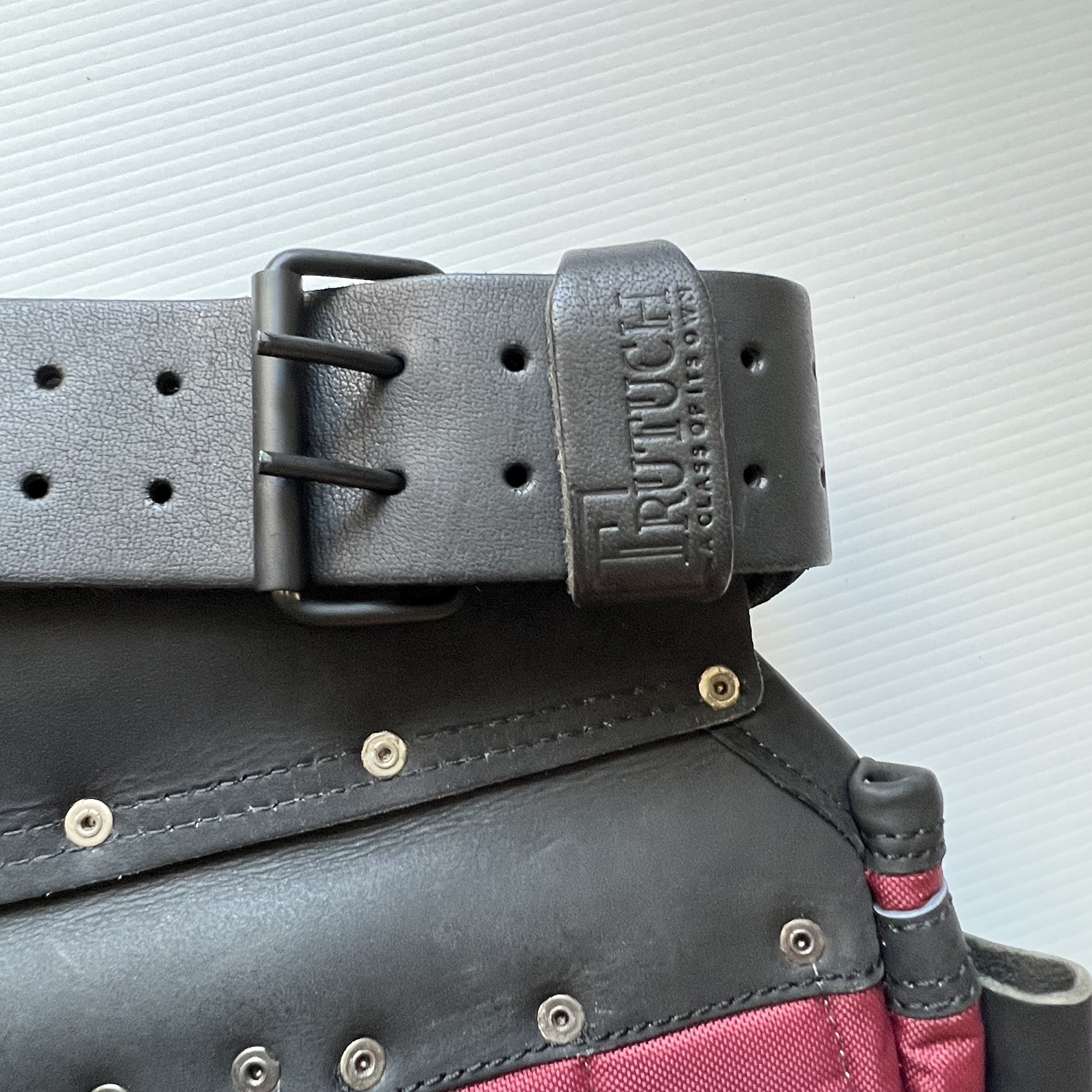 NEW Trutech Heavy Duty Leather & Nylon Tool Belt, Maroon & Black , TT-1650-R