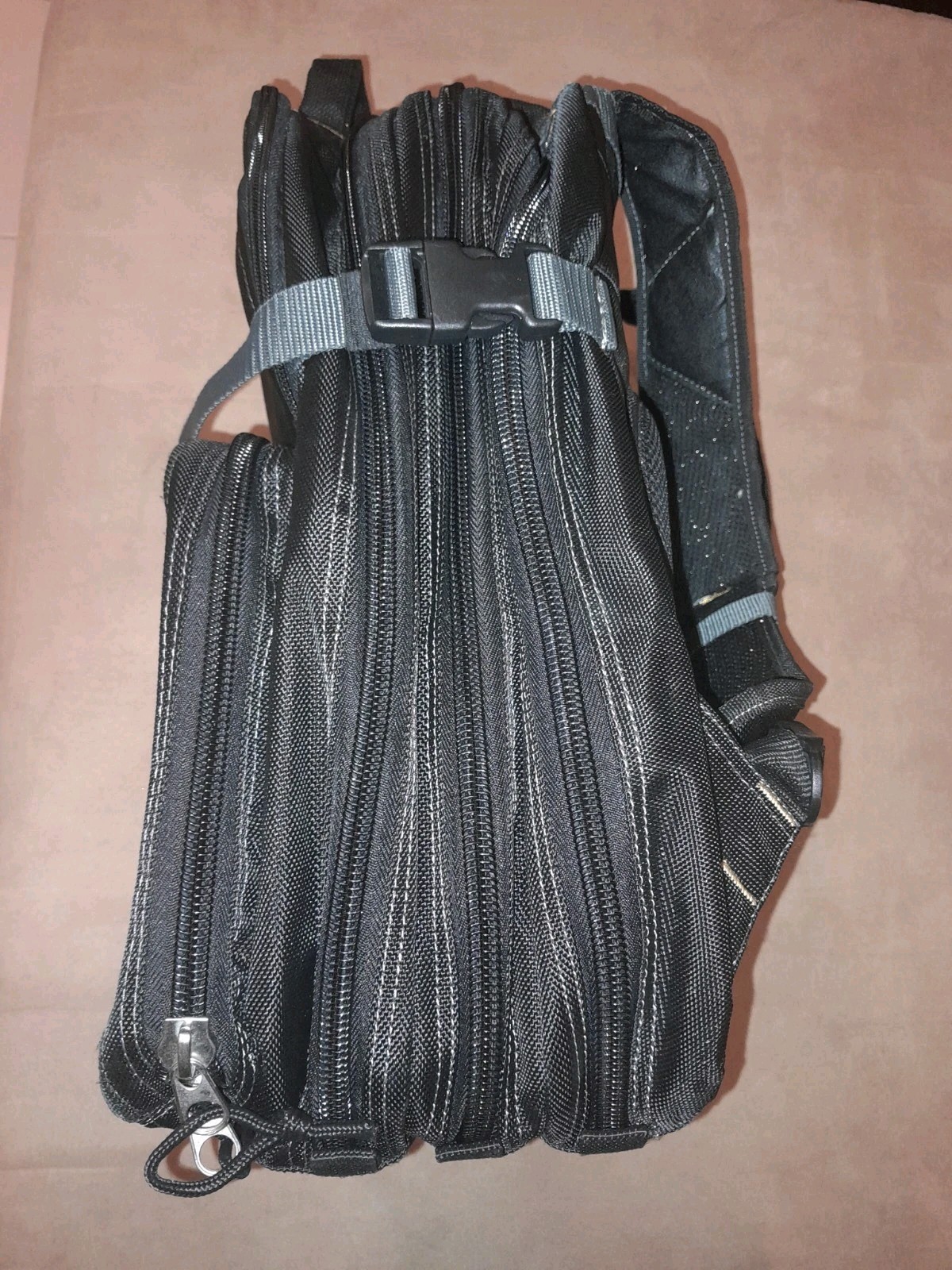 CLC Black Work Gear Leathercraft 1132 75-Pocket Tool Backpack New without Tag