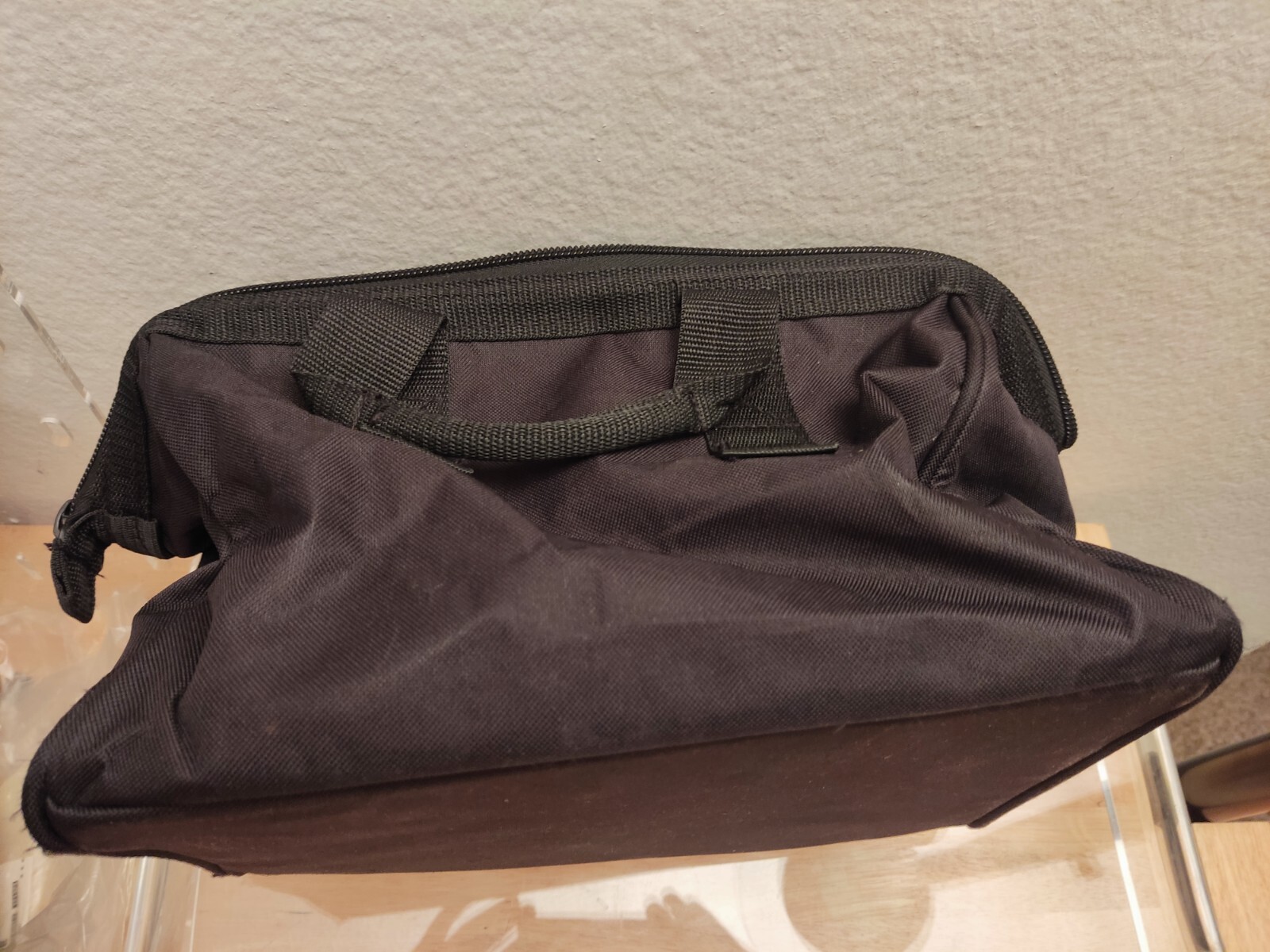Craftsman 13 in. W X 9.75 in. H Wide Mouth Tool Bag 6 pocket Black/Red