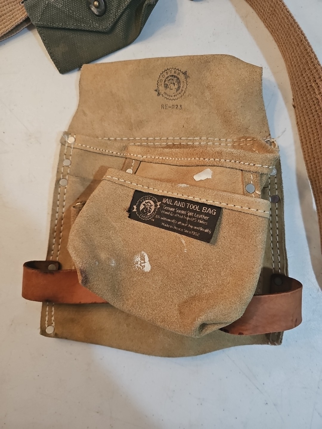 Rooster Tough Nail And Tool Bag Belt Tooled Suede Leather Hide R-823