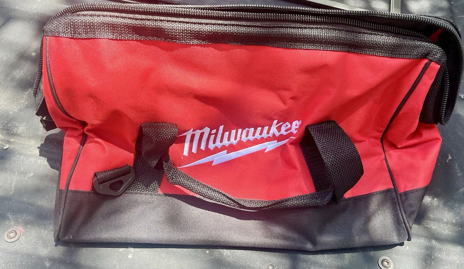 Milwaukee 16x10x10 Heavy Duty Canvas Tool/Drill Bag/Case 6 Pockets M12 M18
