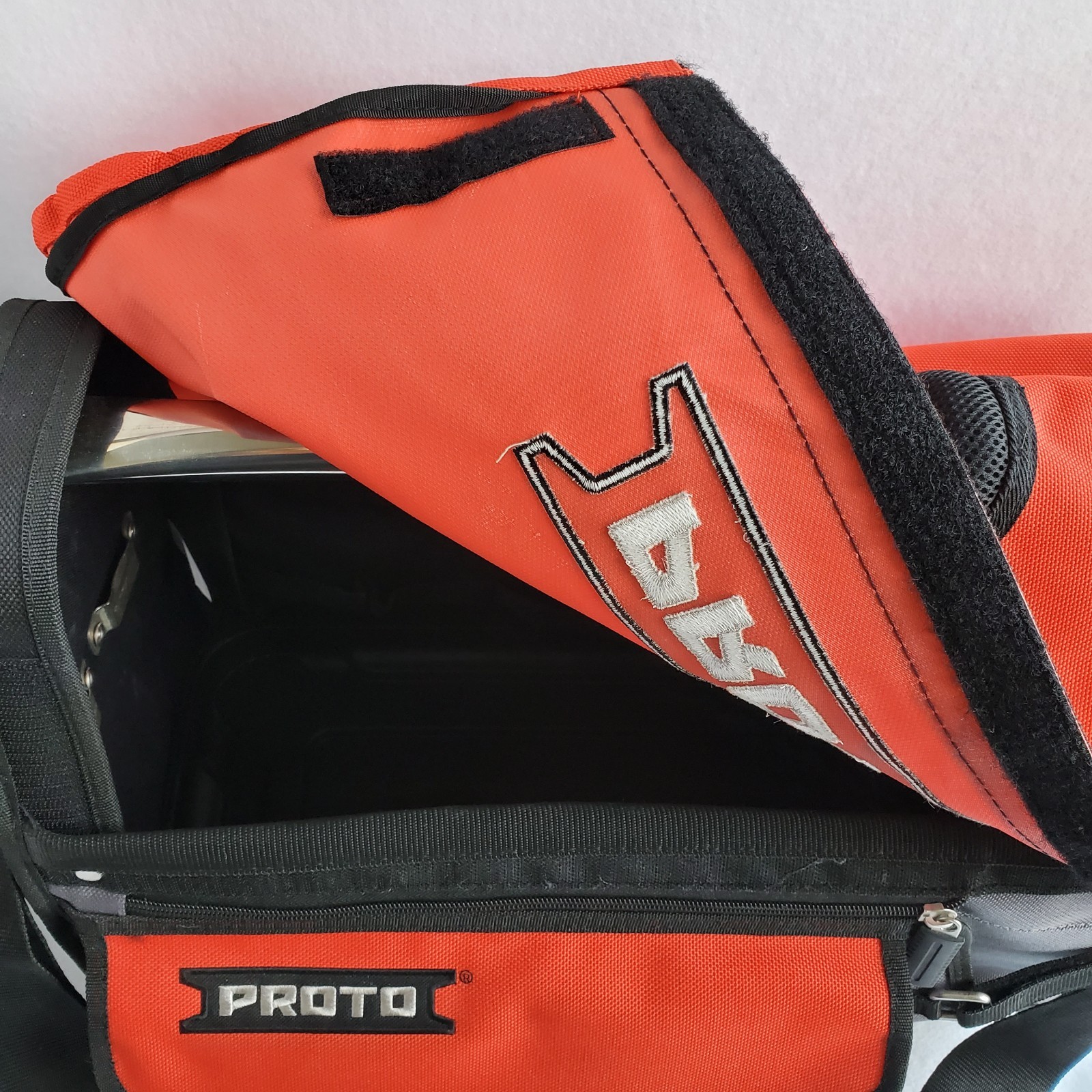 Proto J120TB Open Tote 10 Pocket Tool Bag Large 20″ x 11″ x 15″ Red & Gray LOOK