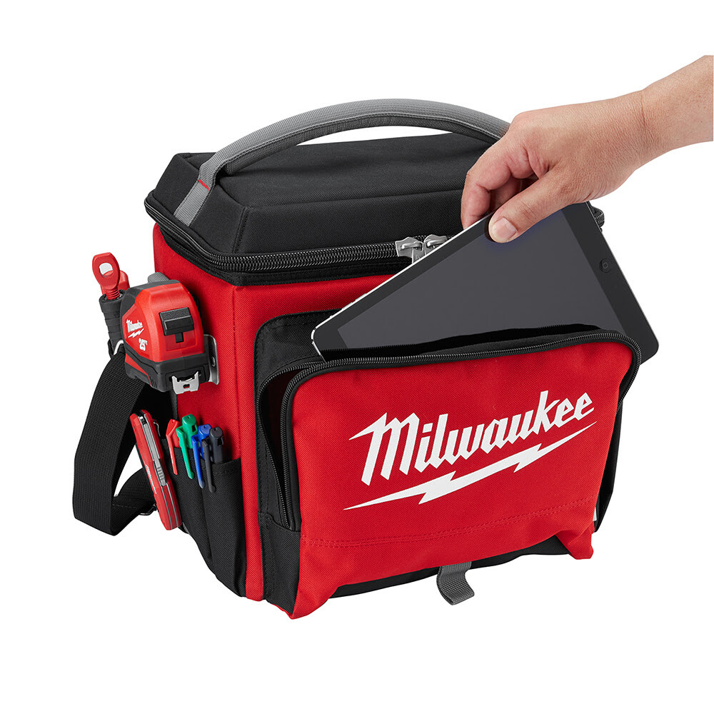 Milwaukee 48-22-8250 21.65-Quart Double Insulated 1680D Ballistic Jobsite Cooler