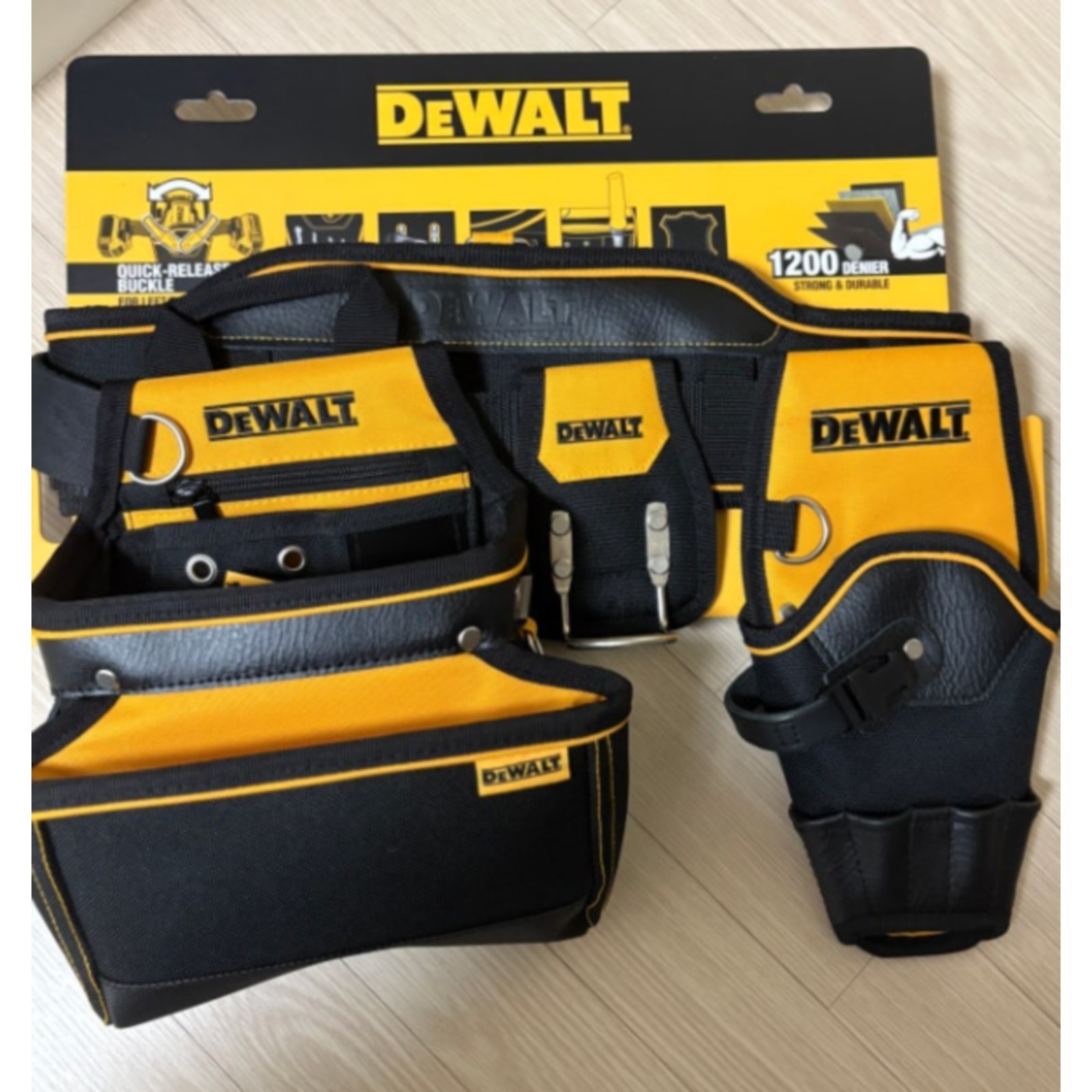DeWalt DWST81228-8 Tool Belt Pouch Heavy Duty (DWST1-75552)