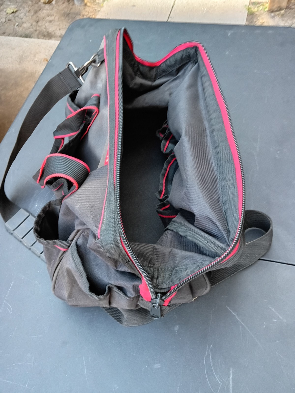 HYPER Tough Medium Black/Red Polyester Tool Bag Zipper Closure w/ Handles