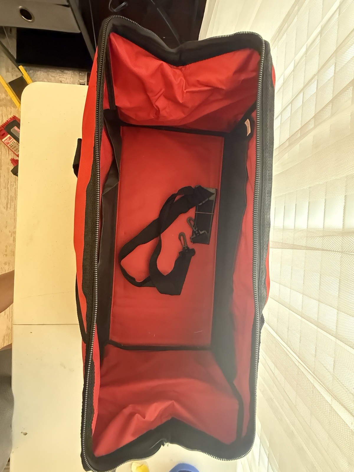 Milwaukee 902033036 22 inch Tool Bag – Red