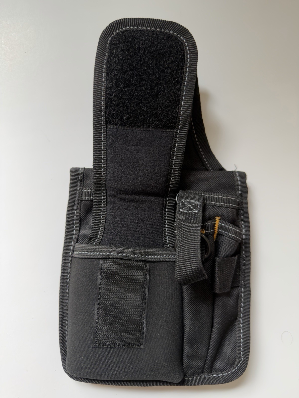 CLC Toolworks 1501 Tool/Cell Phone Holder 4-pocket Polyester Fabric – new, other