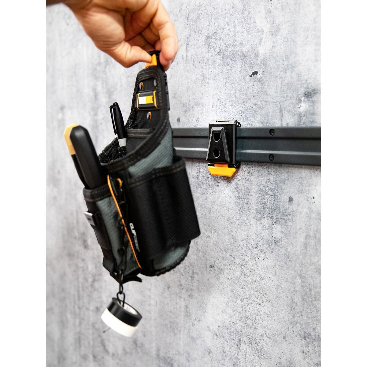 TOUGHBUILT TB-CT-34 Electrician’s Carpenter’s Tool Belt Pouch Utility Waist Bag