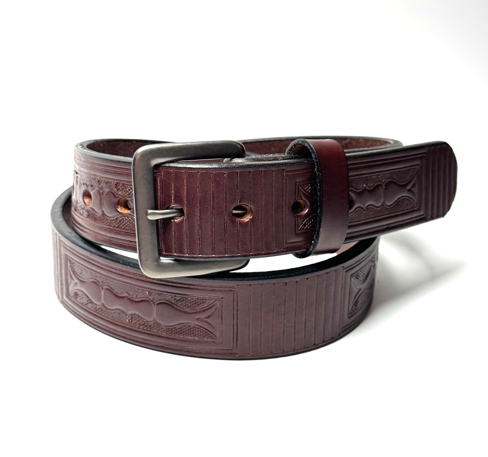 Boxed Brown Premium Heavy Leather Belt — Amish Handcrafted