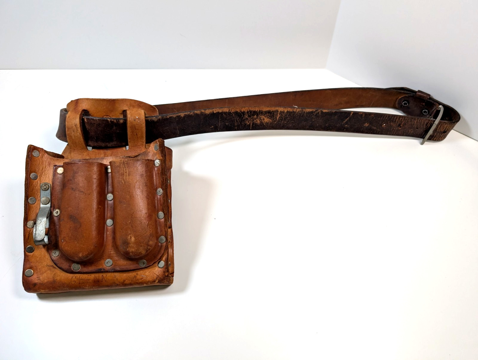 Vintage Handmade Leather Lineman Tool Work Pouch with Belt Waist *Distressed*