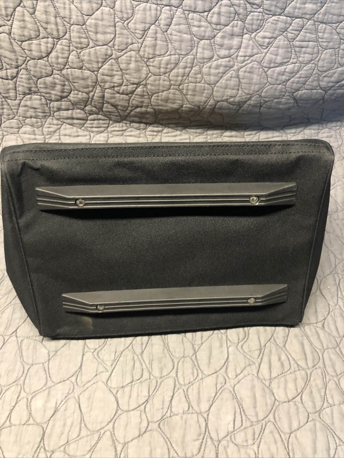 NEW DEWALT Heavy Duty Nylon Tool Bag Tote CarryCase 13″ x 9″ x 10″ w/Tuff Bottom