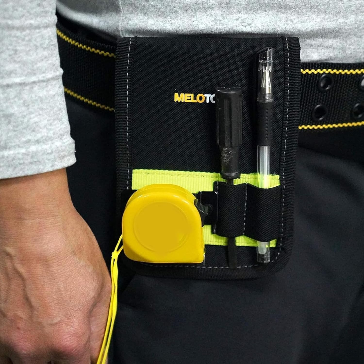 Reflective Tool Belt Hook with Buckle Closure – Organize Your Tools Efficiently
