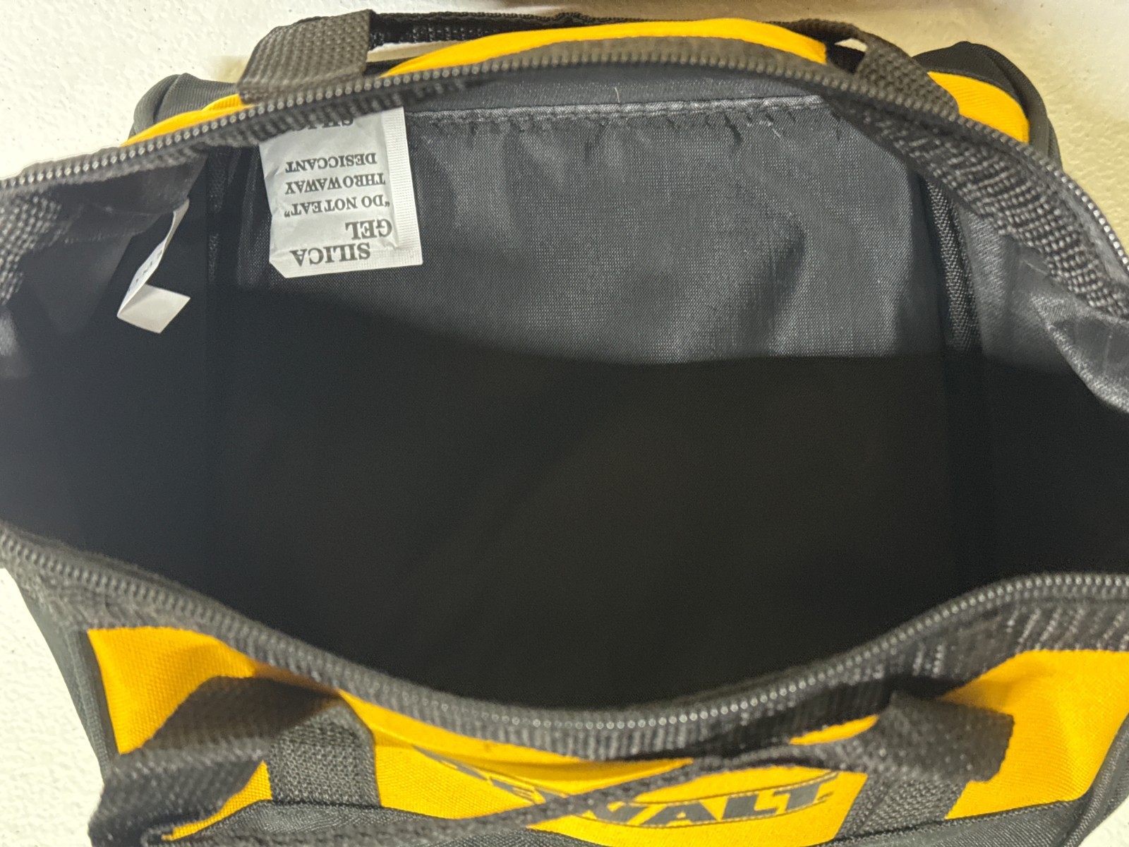 DeWalt 9″ X 9″ X 8″ Small Canvas Tool Bag.
