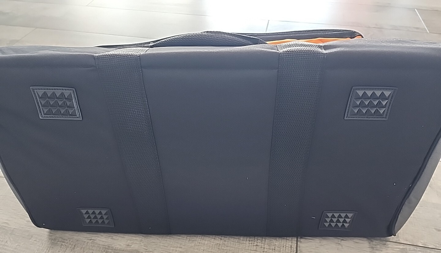 RIDGID 22” X 11″ X 12″ Large Heavy Duty Tool Bag with 6 Exterior Pockets