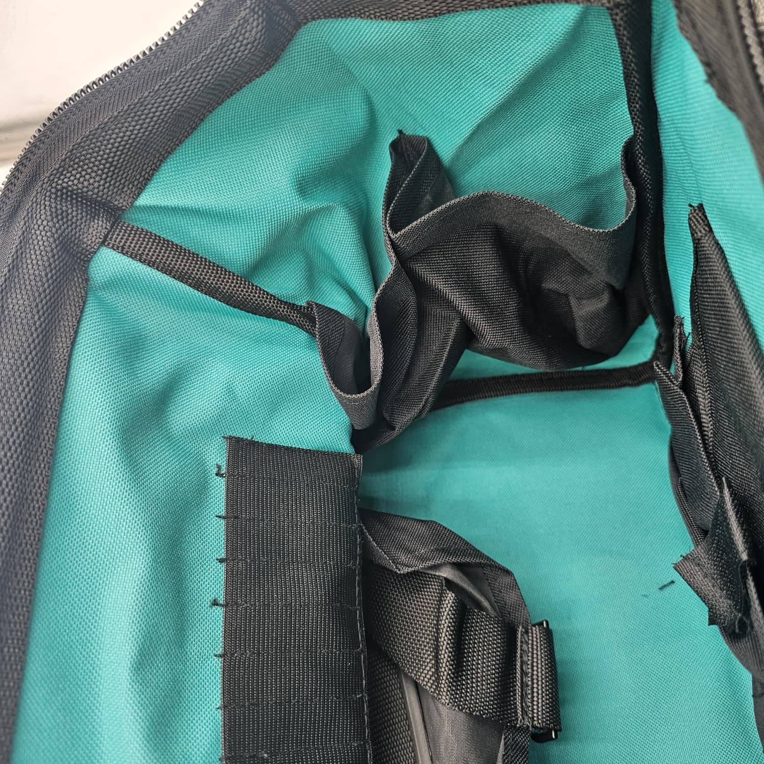Bulk of 25 Makita Durable Nylon Tool Bag With Zipper Closure & Handles