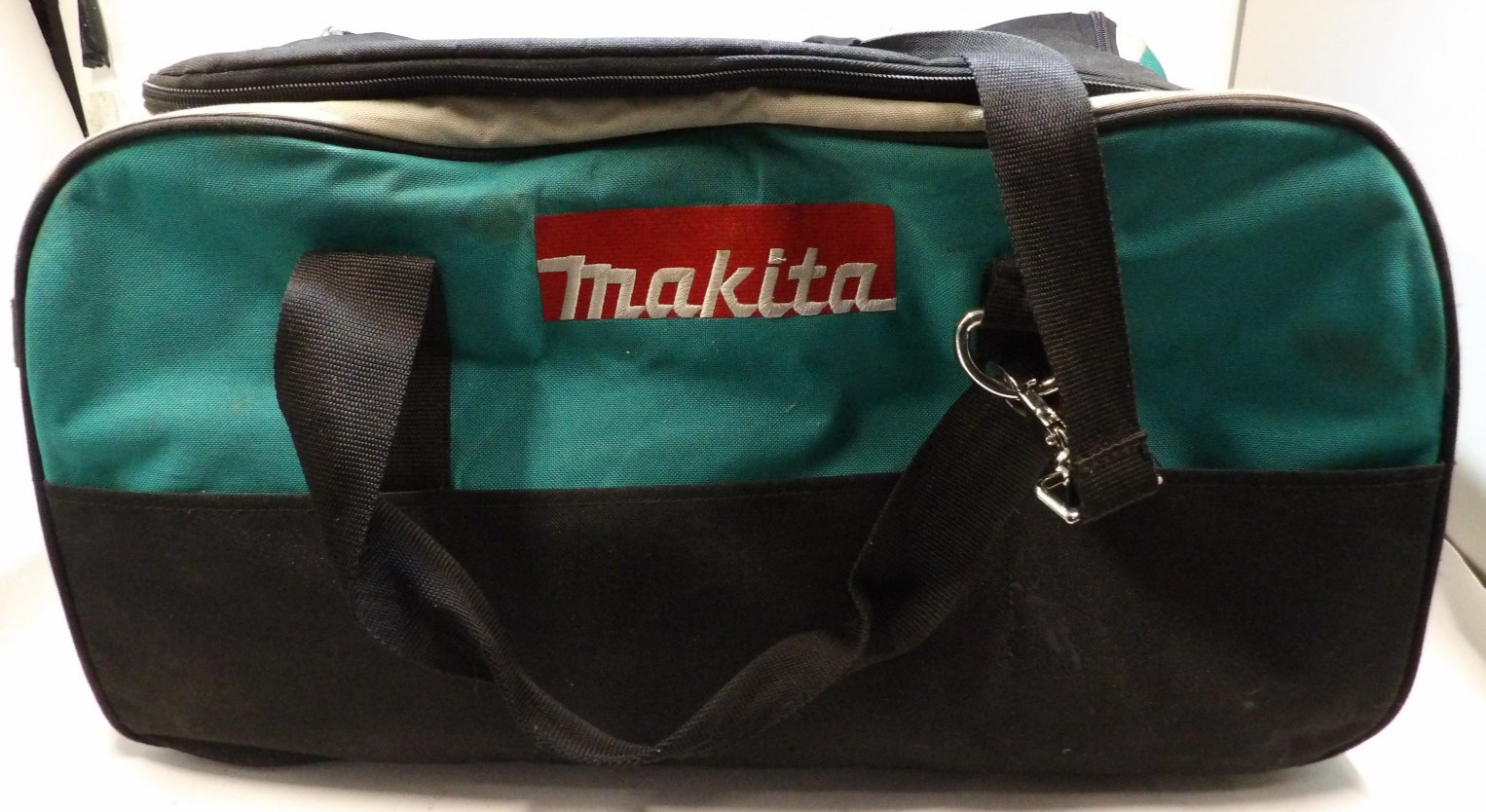 Makita Large LXT Heavy Duty Contractor Tool Duffel Bag Strap and Handle W/Tools