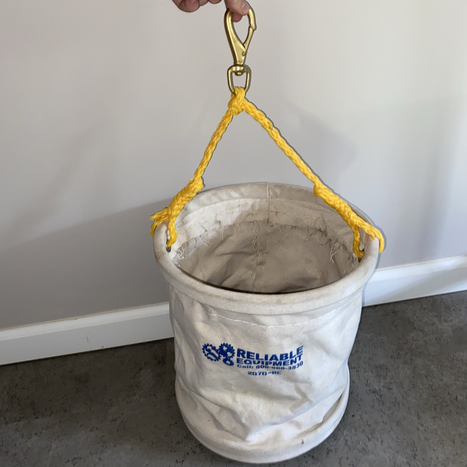 Estex Canvas Tool Bucket With Snap Swivel (2070)