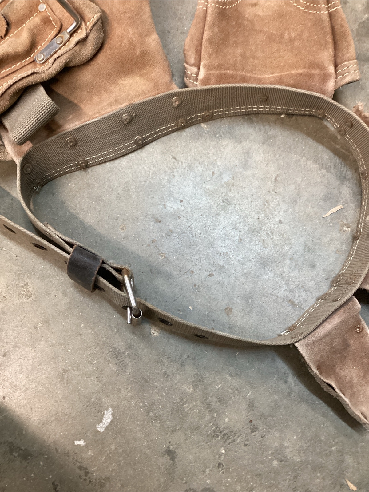 AWP 100% Suede Leather Tan Tool Belt General Construction Apron 1LS-495