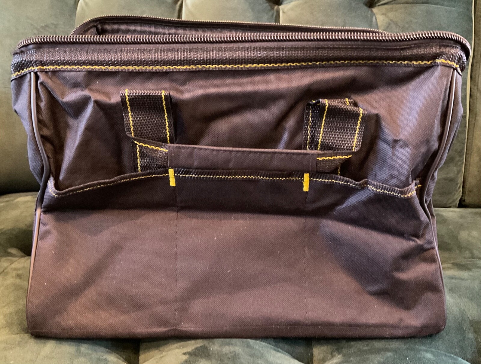 Voyager 15” Tool Bag 14 Pockets Portable Black Polyester Zipper New NOS NWT
