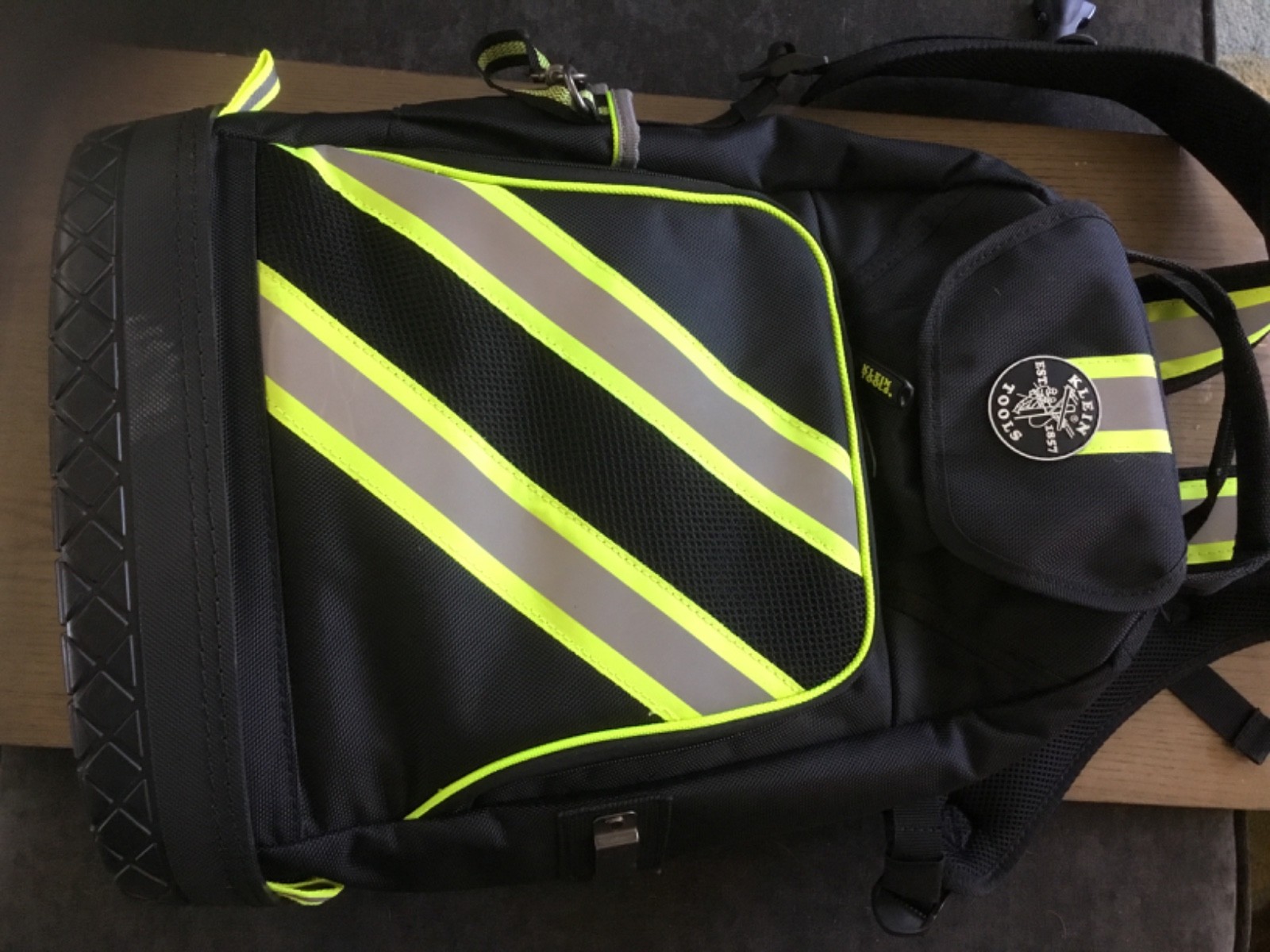 KLEIN Tools Tradesman Pro Tool Bag Backpack Multi-Pocket Hi-Viz 55647