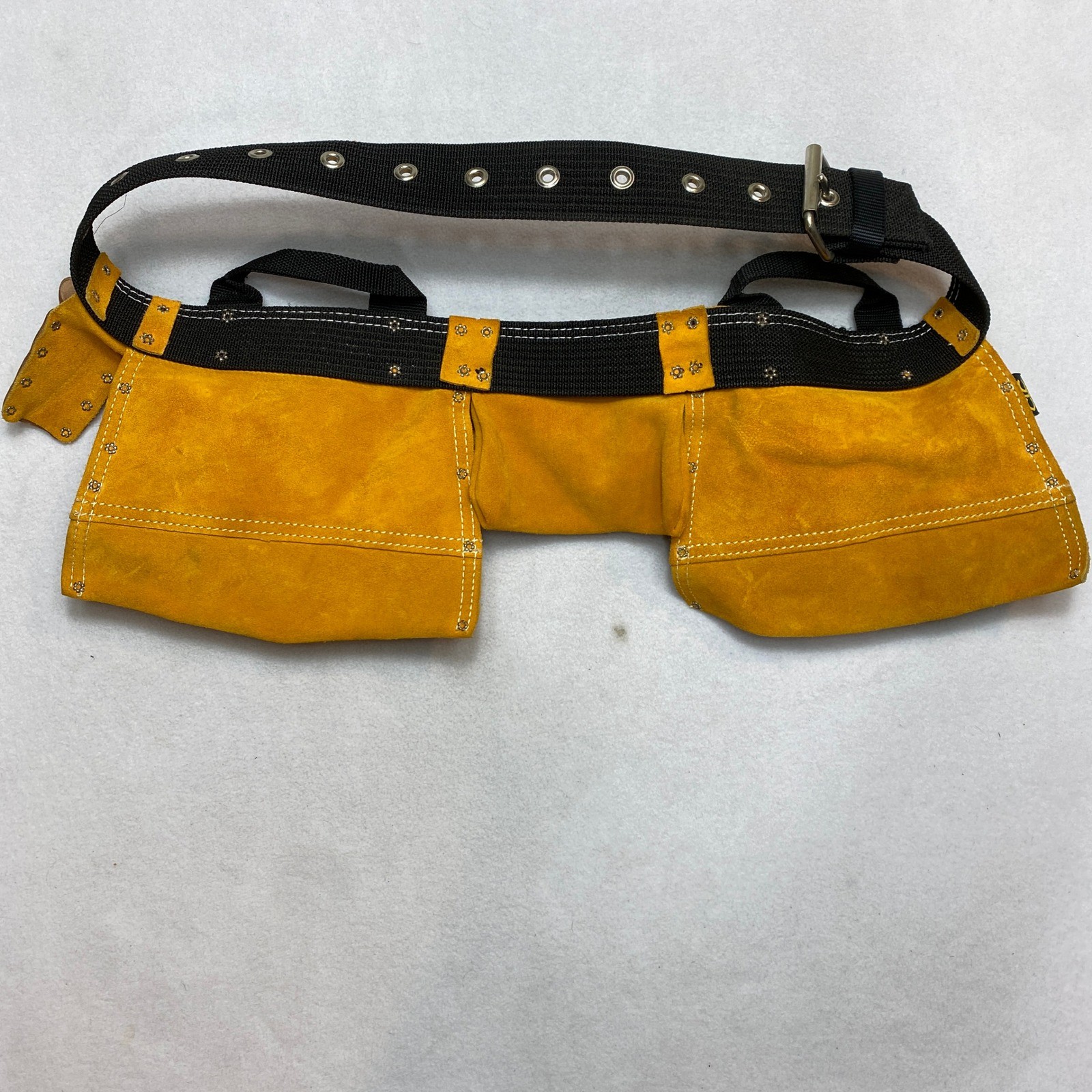 Husky CLC Custom Leathercraft Suede Tool Belt Work Gear Pouch Carpentry