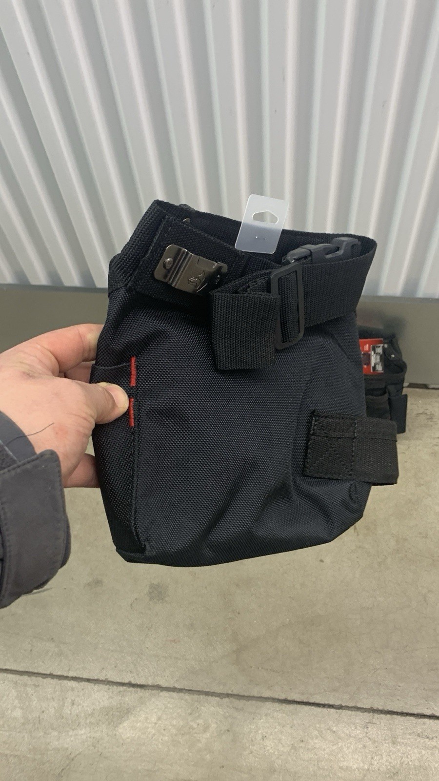 Husky 6-Pocket Tool Belt Pouch Adjustable Quick-Release Buckle Clip in Black