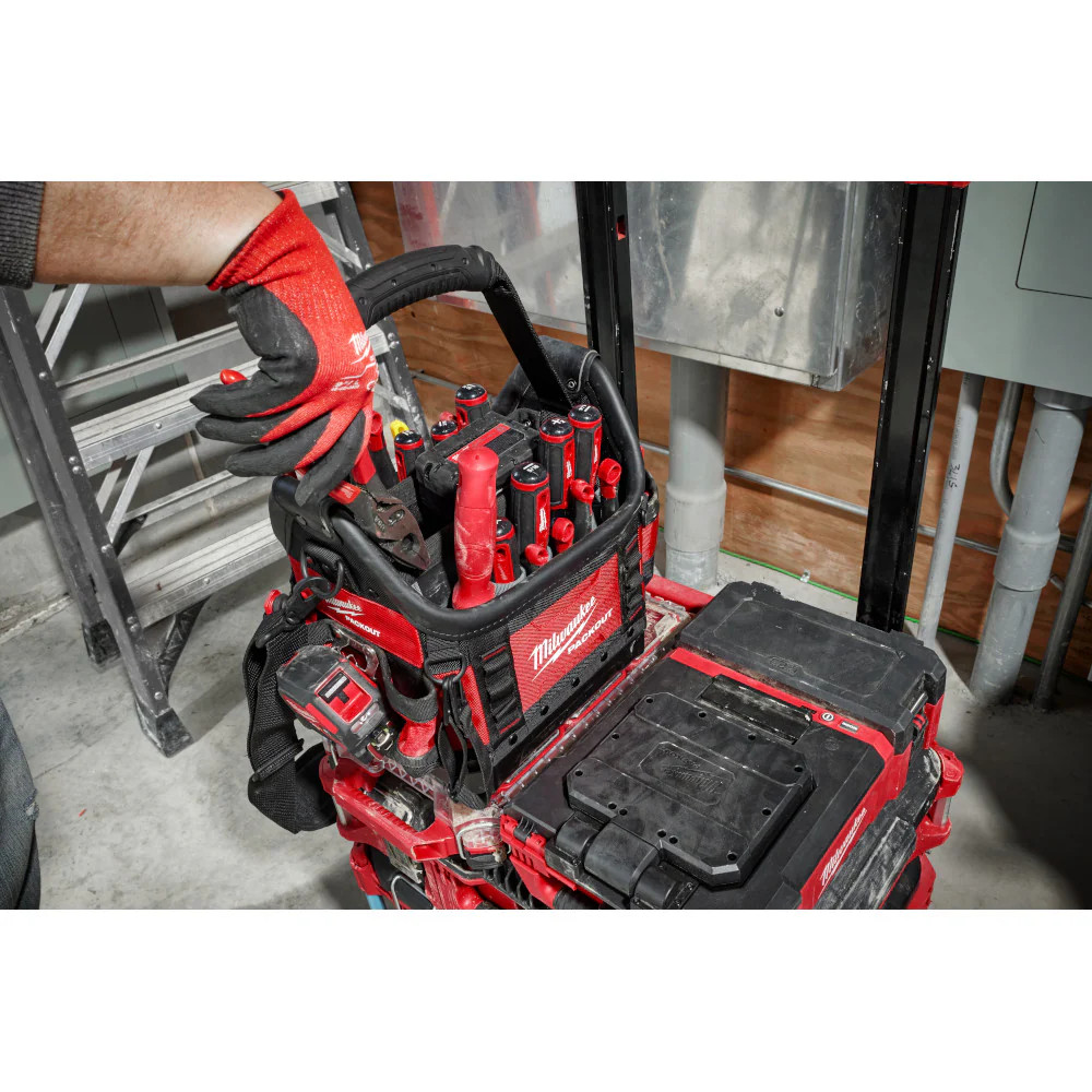 Milwaukee 48-22-8302CLR PACKOUT 10″ Structured Tote w/ Cooler