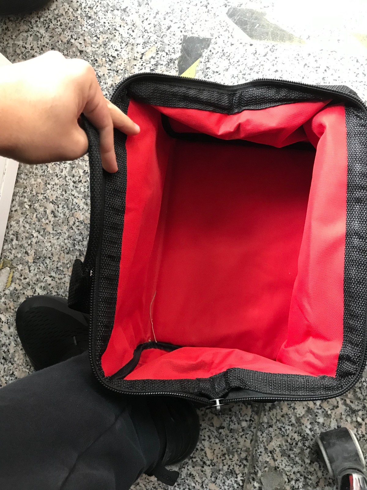 New Milwaukee FUEL M12 13″ Heavy Duty Contractors Tool Bag M18 13″ x 9″ x 10″