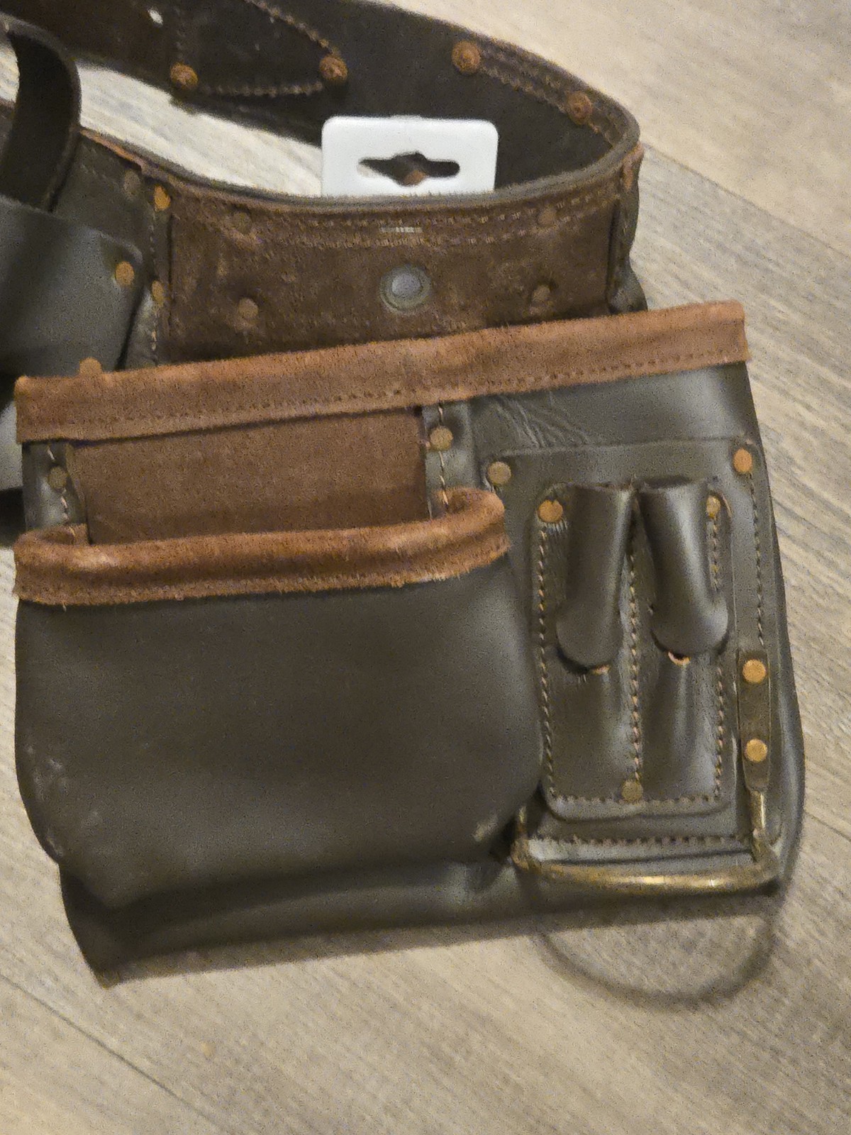 NEW Voyager 18 Pocket Heavy Duty Tool Belt 63294