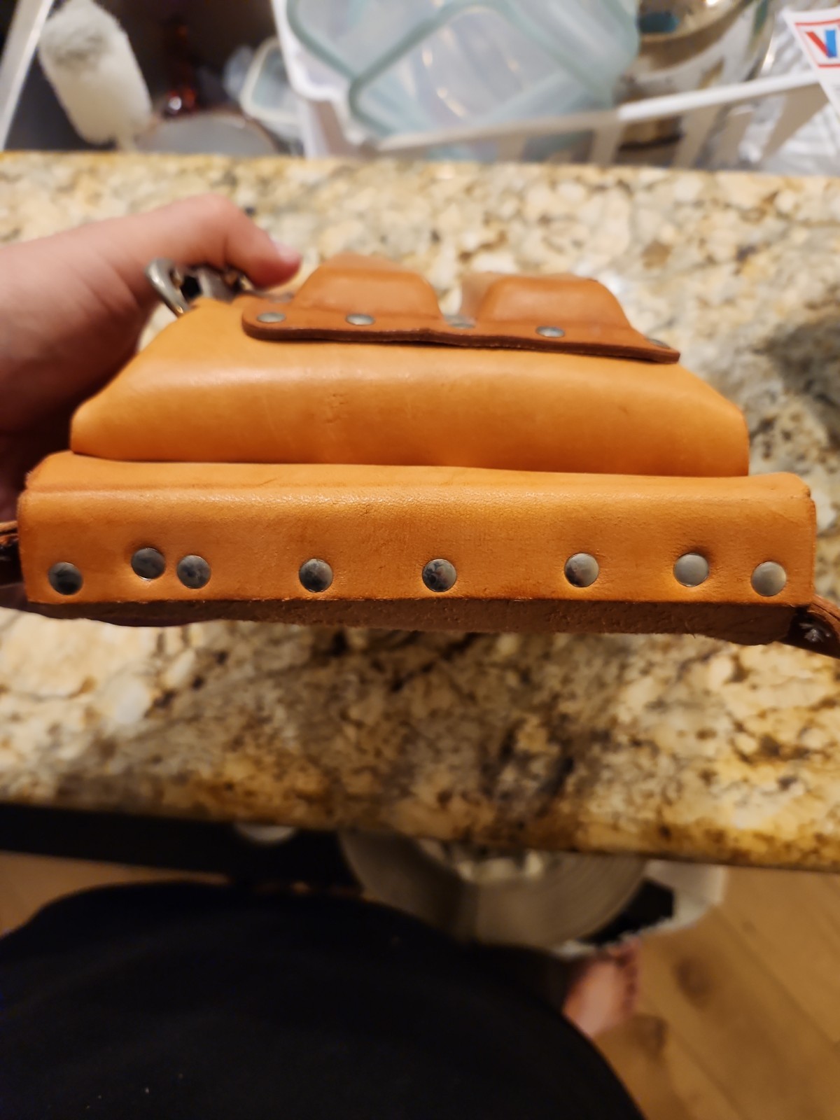 KLEIN TOOLS 5165~10-POCKET -TAN LEATHER TOOL POUCH, W/ Husky Belt Pouch