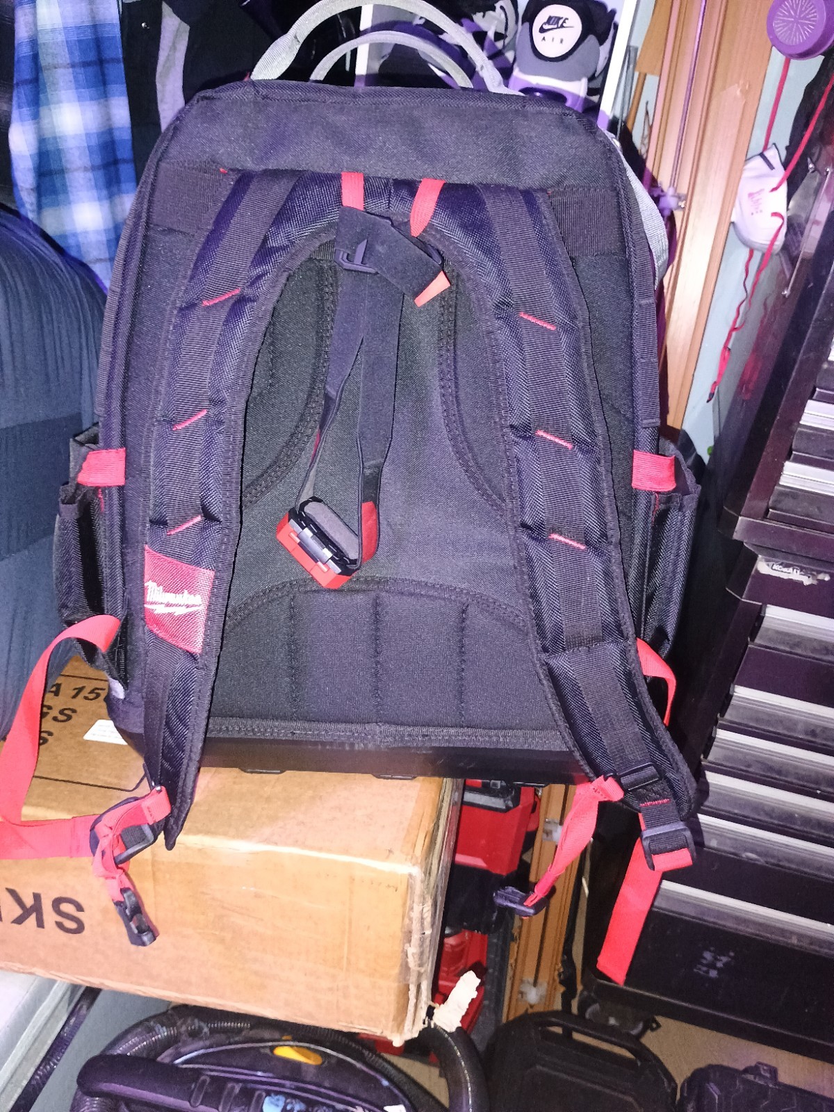 Milwaukee Packout Backpack 15″ Heavy-Duty Zippers, Reinforced Side Walls, Red